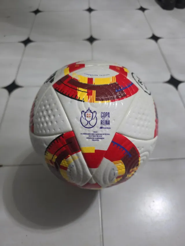 Balón Oficial Copa de la Reina 2024