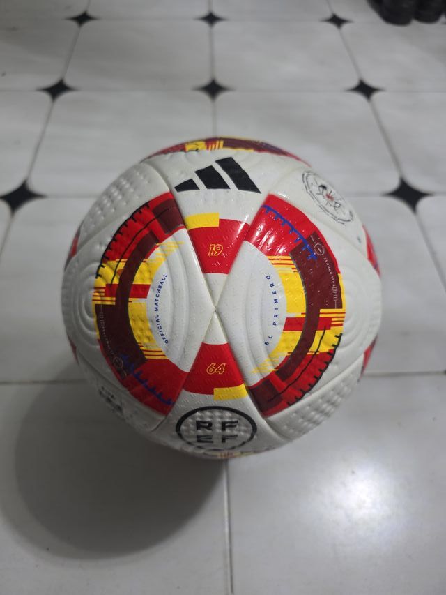 Balón Oficial Copa de la Reina 2024