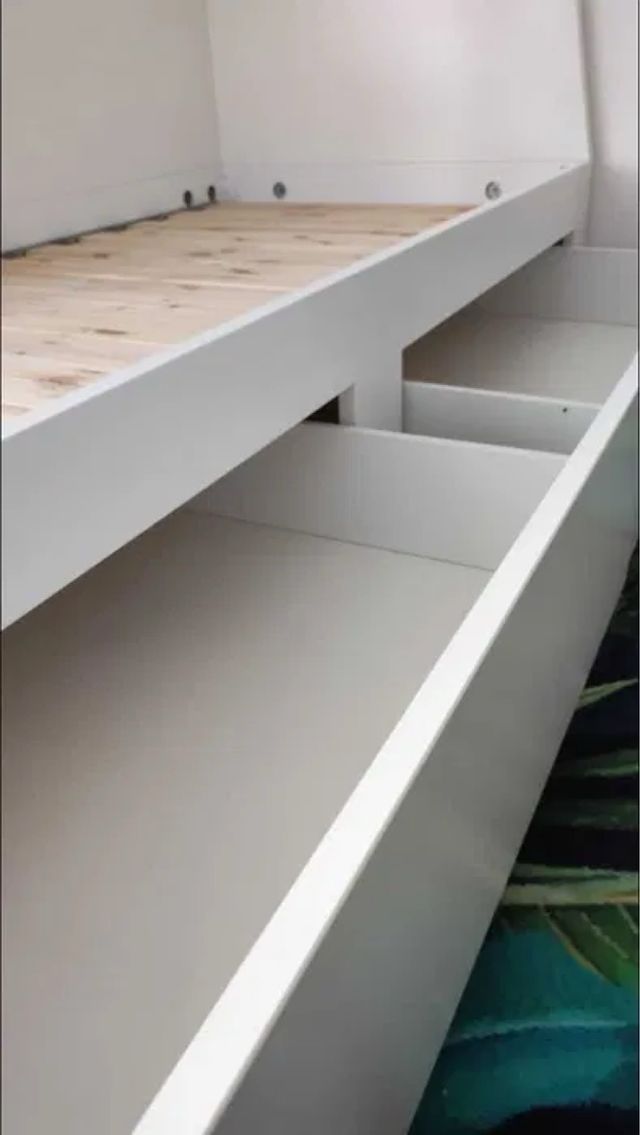 Cama Diván Ikea Flekke 2 colchones. Nuevecito !