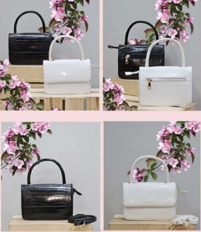 Bolsos de mano rosa y lila