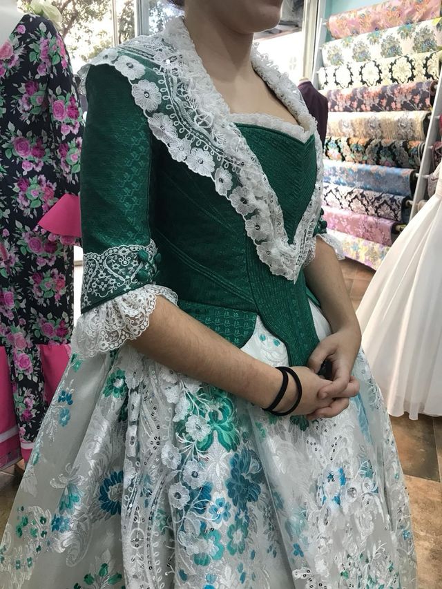 Traje fallera