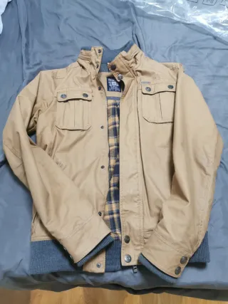 Cazadora Pull&Bear Beige Talla M