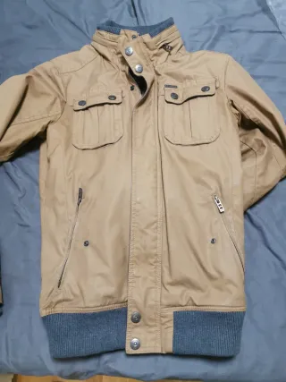 Cazadora Pull&Bear Beige Talla M