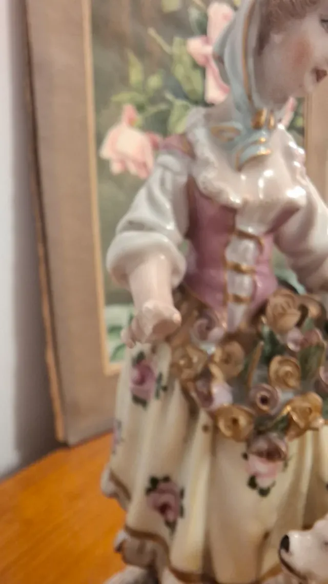 Preziose figure in porcellana Sauthier