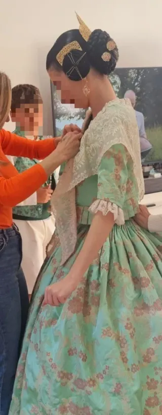 Traje de Fallera espectacular