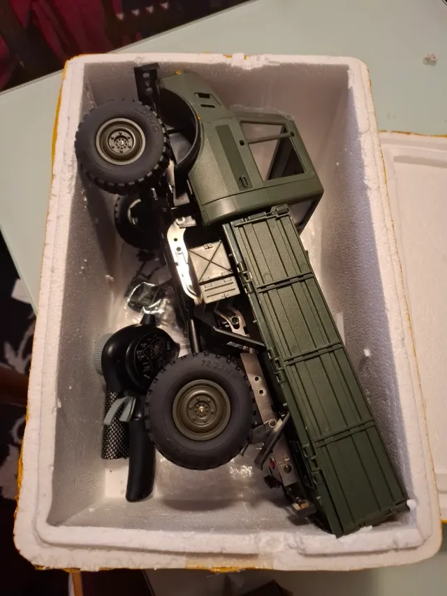 Camión militar radiocontrol