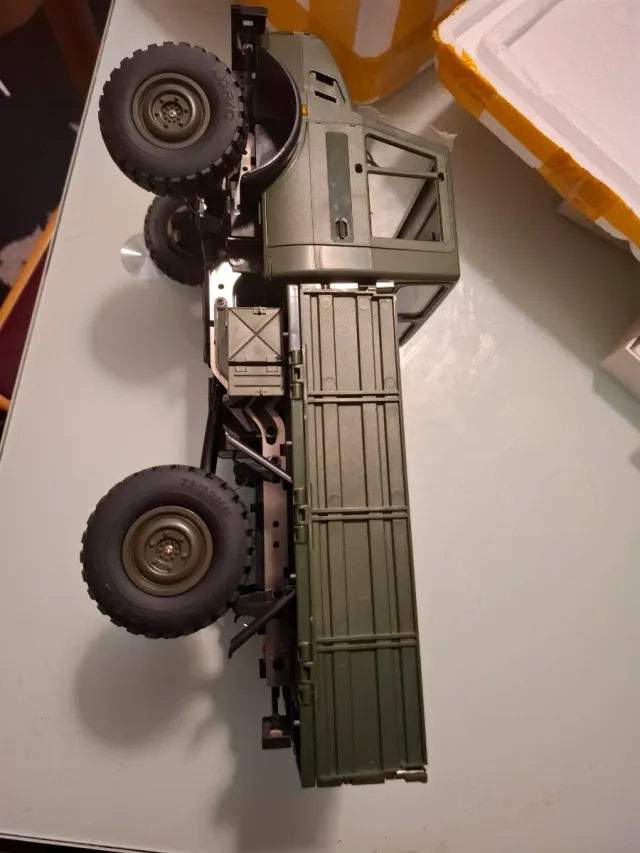 Camión militar radiocontrol