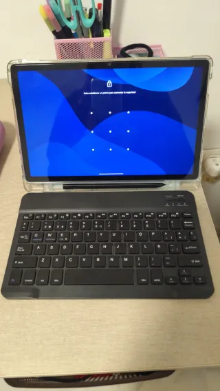 Lenovo Tab M10 Plus 3ª Gen 128GB con app piratas