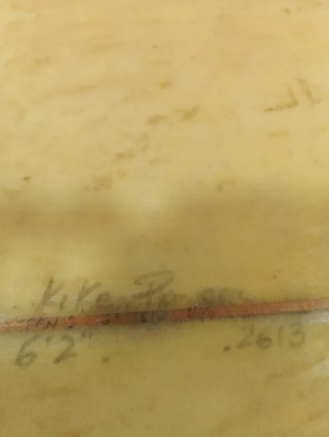 Tabla de surf amarilla Wat Say