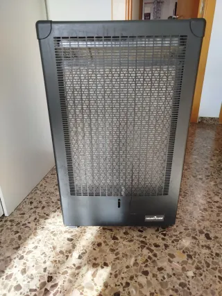 Estufa Newpol Negra/Gris