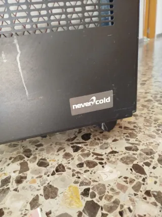 Estufa Newpol Negra/Gris