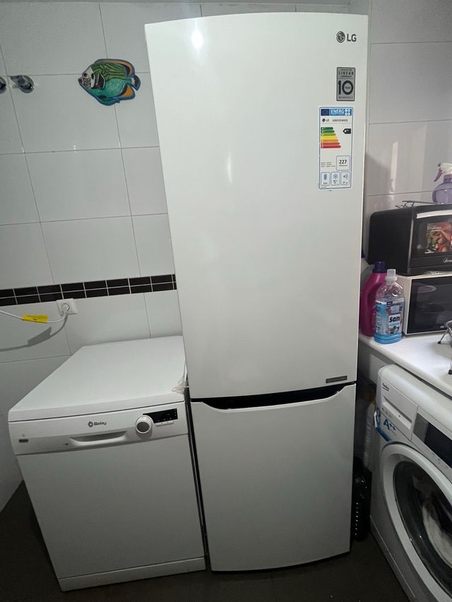 Frigorifero LG Bianco