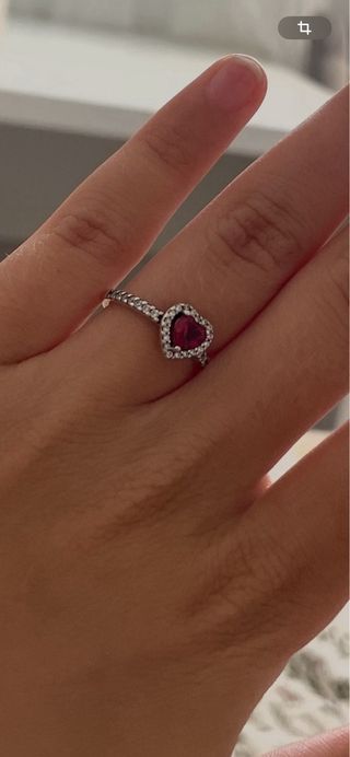 Anillo Corazón Pandora Rojo y Plateado