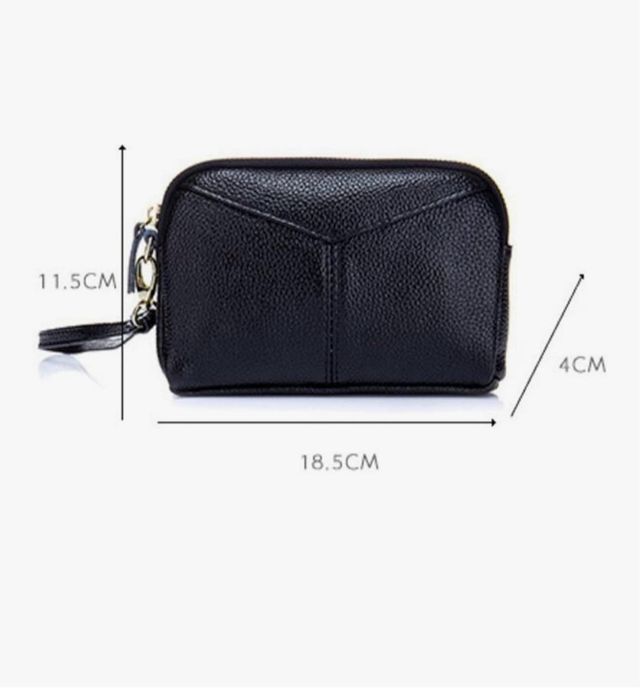 Cartera de mano piel azul marino