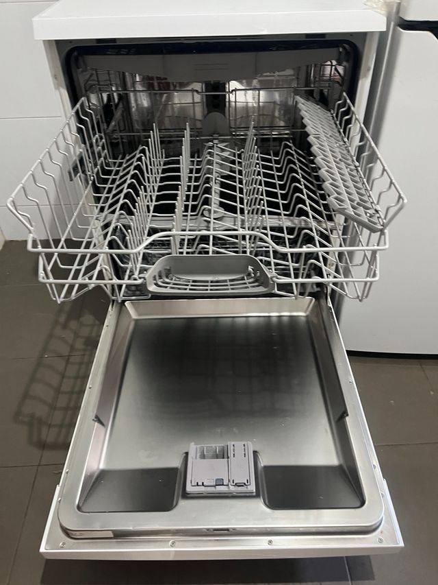 Lavastoviglie Balay Bianca