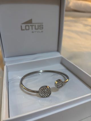 Pulsera Lotus de Acero, mujer