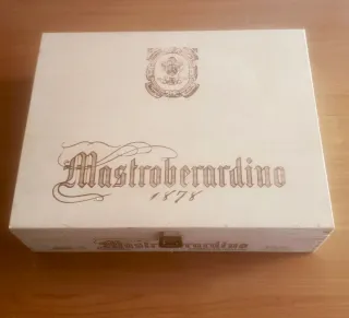 Cassetta Legno Vino Mastroberardino