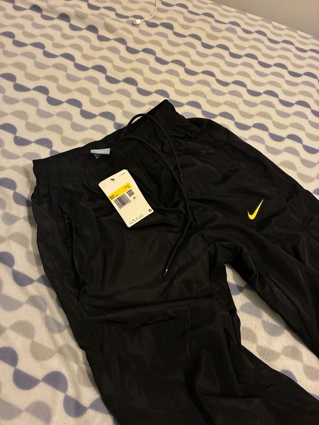 Pantalón Nike Negro Nocta