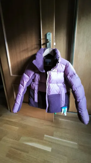 Anorak Columbia croped morado y rosa