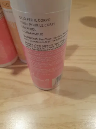 NIOBLU Olio Corpo Proteine e Mandorle Svizzera