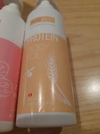 NIOBLU Olio Corpo Proteine e Mandorle Svizzera