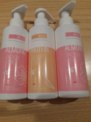 NIOBLU Olio Corpo Proteine e Mandorle Svizzera