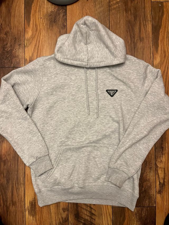 Sudadera Prada Gris