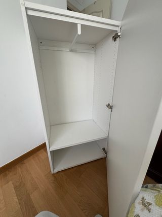 2 armadi bianchi Ikea