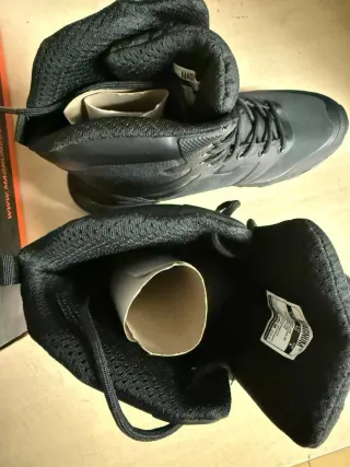 Botas Magnum de trabajo. A estrenar