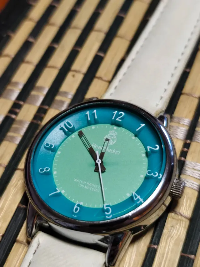 Relógio Real Madrid Branco e Turquesa