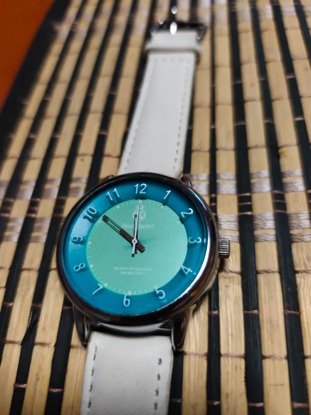 Relógio Real Madrid Branco e Turquesa