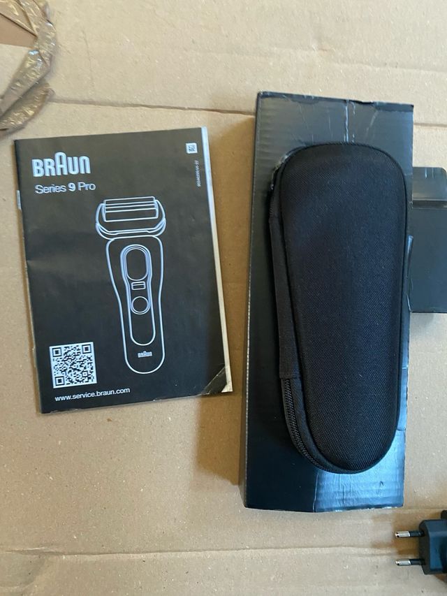 Braun Series 9 Pro 9417s Rasoio Elettrico