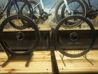 Ruedas Mavic Cosmic Elite Carbón