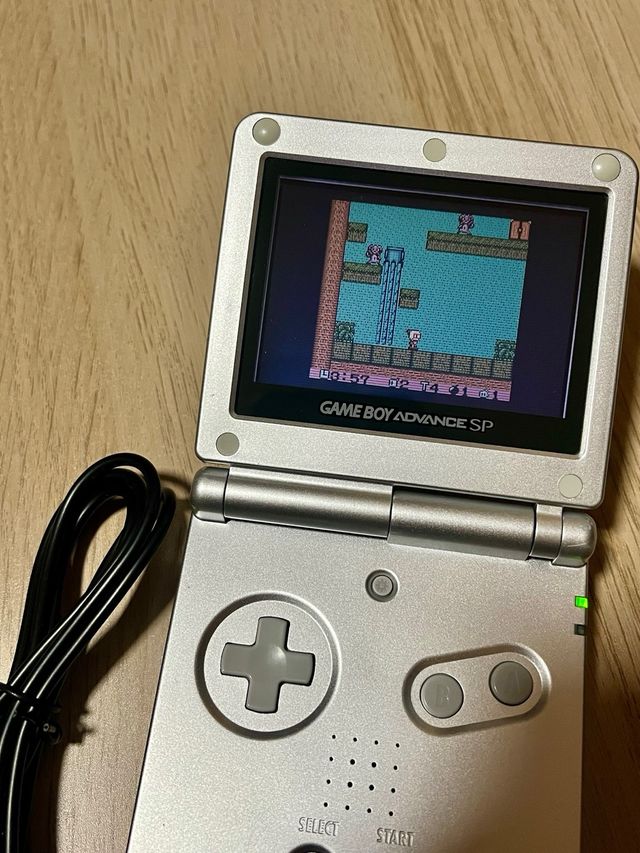 Nintendo Game Boy Advance SP Prata