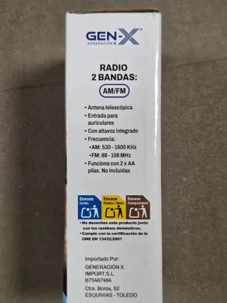 Radio GEN-X AM/FM Modelo FM-4411