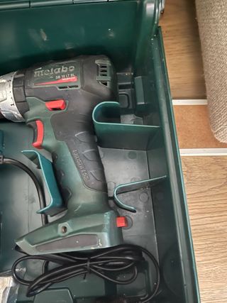 Taladro Metabo SB 18 LT BL + Cargador + 2 Baterías