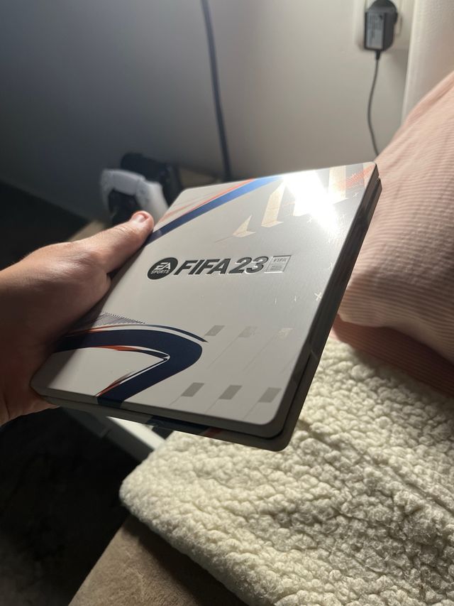 FIFA 23 Edición Metálico