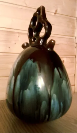 Botijo italiano de cerámica esmaltada en azules