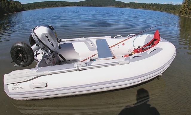 Zodiac 2,70 suelo aluminio + Motor Honda BF 6 CV