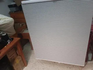 Cortinas metálicas blancas las 3