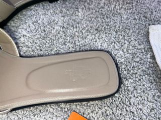 Sandalias Orán Hermes Gris