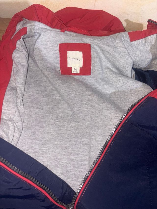 Chaqueta niño Sfera 5-6 años