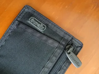 Billetera Travelix negra nueva