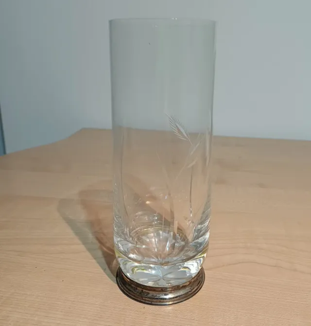Vasos altos con pie de plata