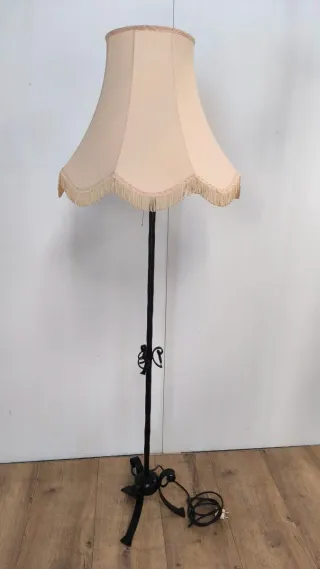 LAMPARA DE PIE ANTIGUAS BRONCE Y FORJA 89 E UNA