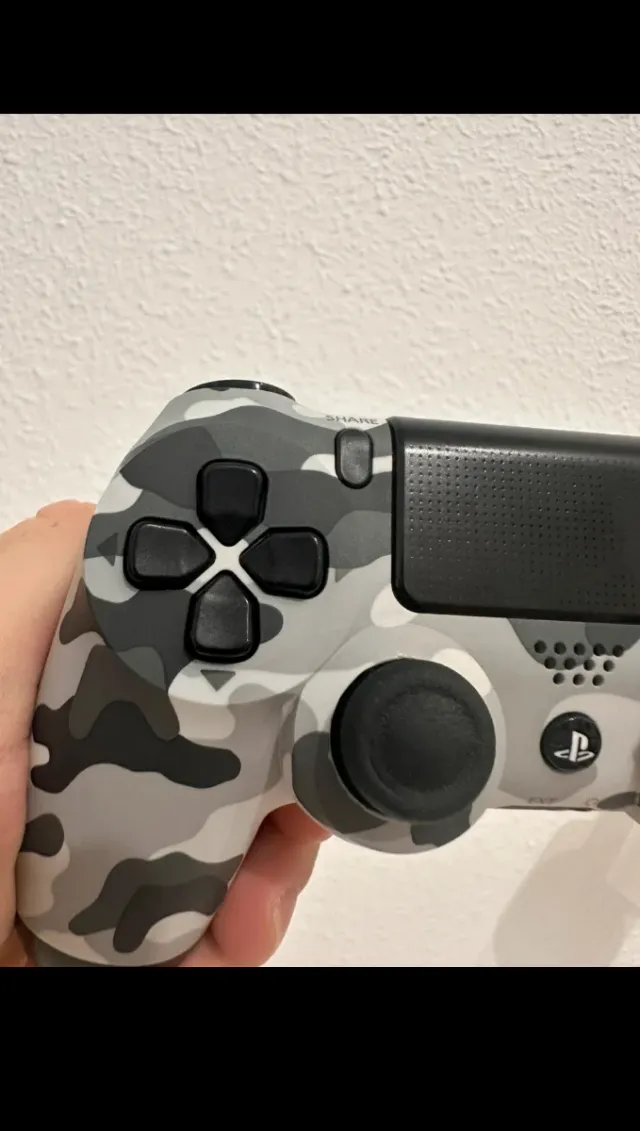 Mando PS4 Camuflaje Gris