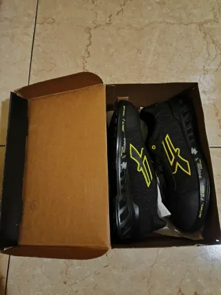 Scarpe antinfortunistiche U-Power nere e gialle