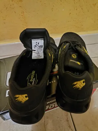 Scarpe antinfortunistiche U-Power nere e gialle