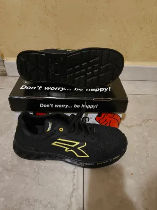 Scarpe antinfortunistiche U-Power nere e gialle