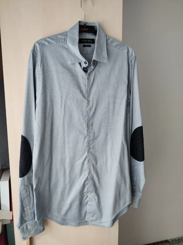 Camisa Zara Man Gris con coderas